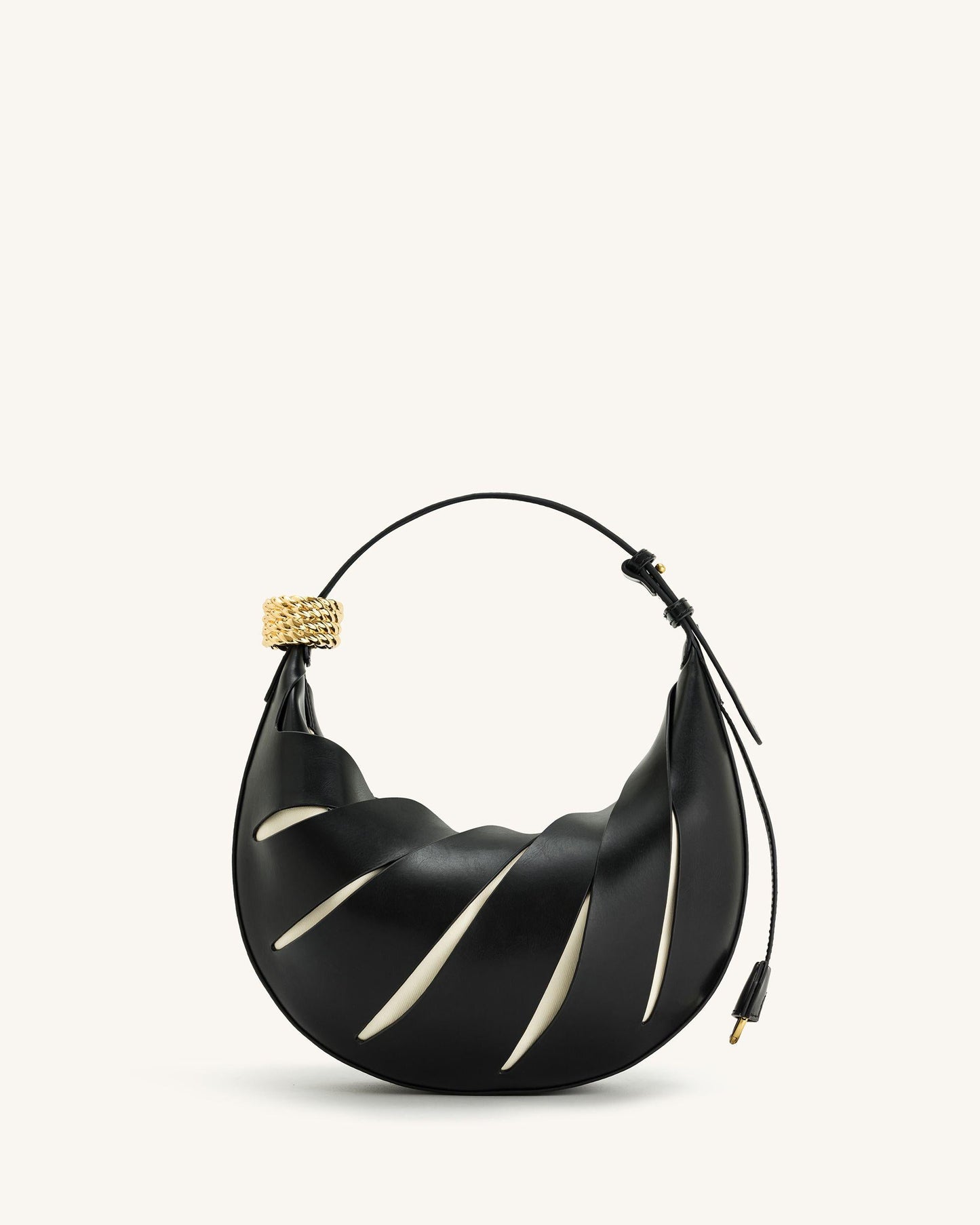 Bolso Isabella- Cuero Vegano con Detalles Dorados y Diseño en Negro y Blanco