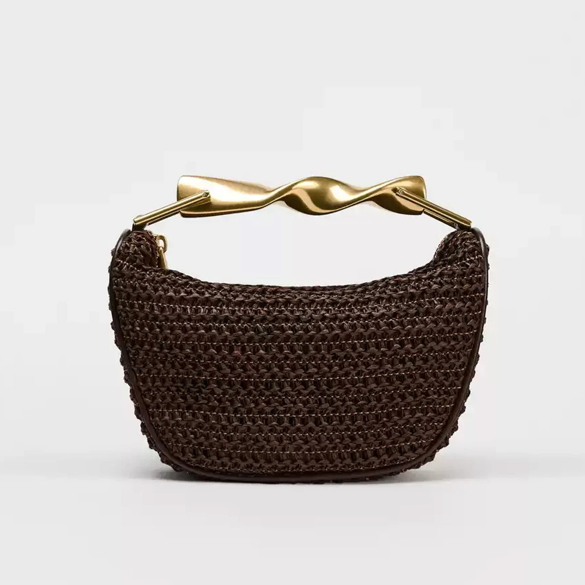 Mini Bolso Trenzado con Asa Metálica – Sofisticación compacta para cada ocasión
