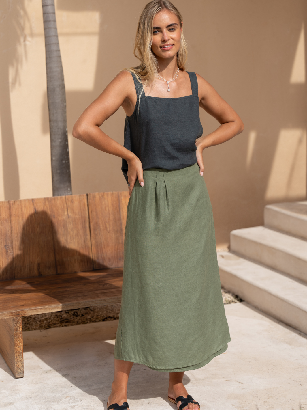 Falda Camila de Lino Verde