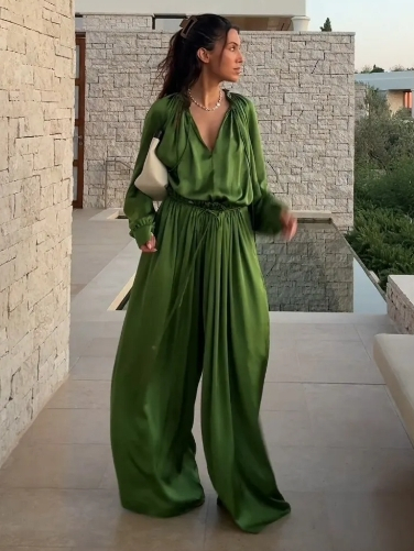 Conjunto Elegante de Satén