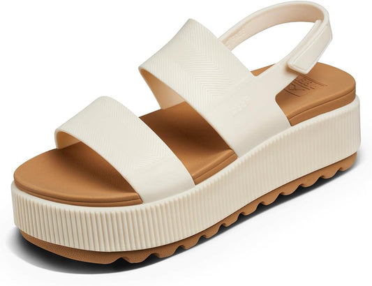 Sandalias Luma: con plataforma liviana
