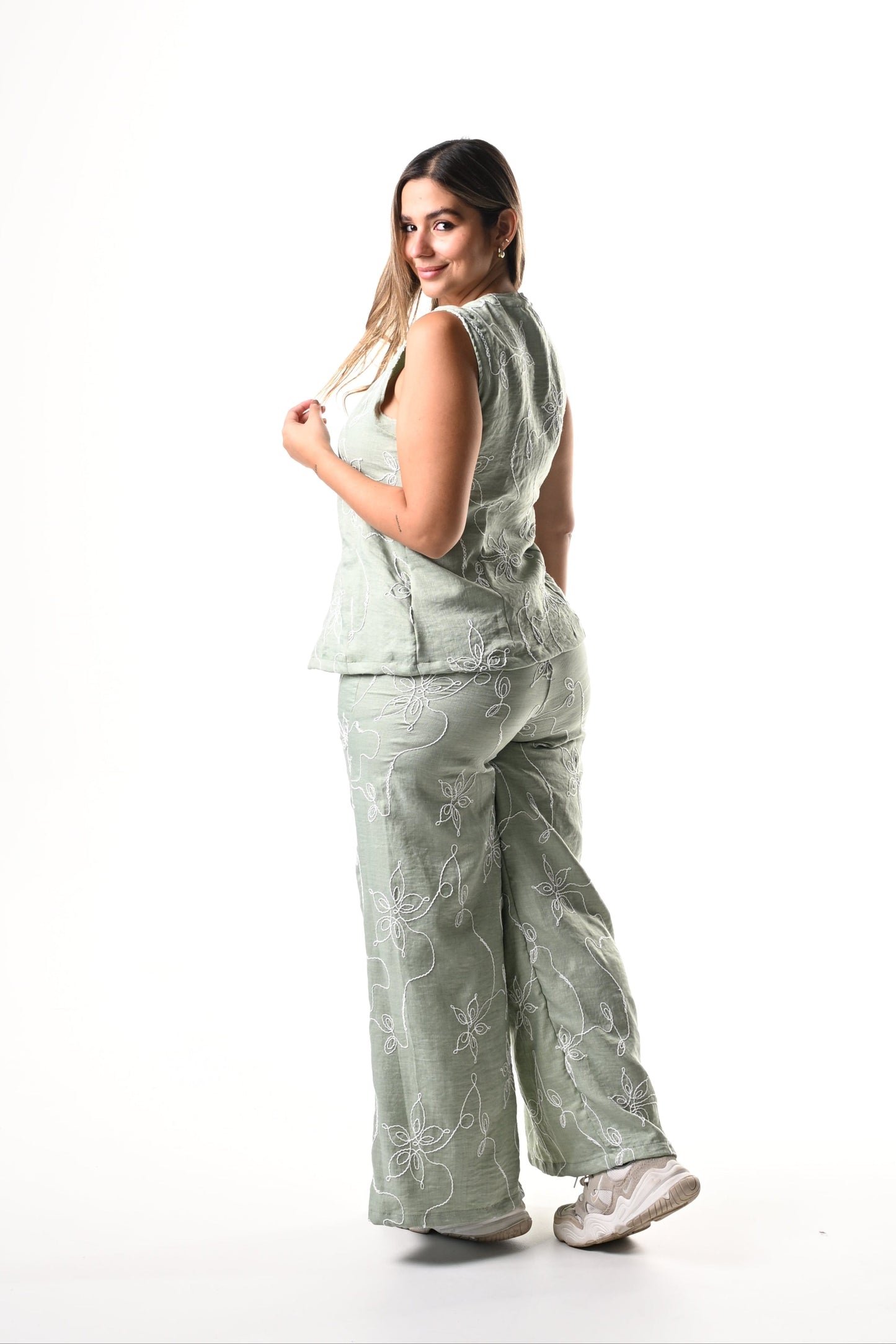 Conjunto Lino Bordado
